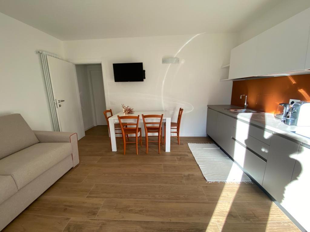 Casa Vacanze La Brenta Киавенна Экстерьер фото